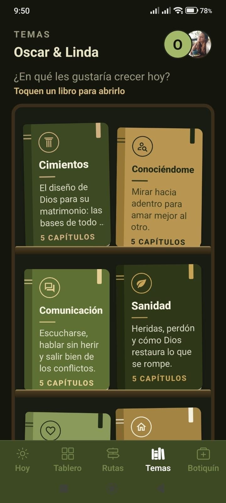 Pantalla Temas de 3CORD como una biblioteca: libros de Cimientos, Conociéndome, Comunicación y Sanidad para crecer en pareja.